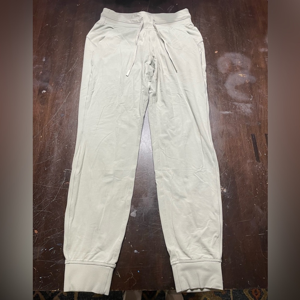 lululemon athletica green Joggers